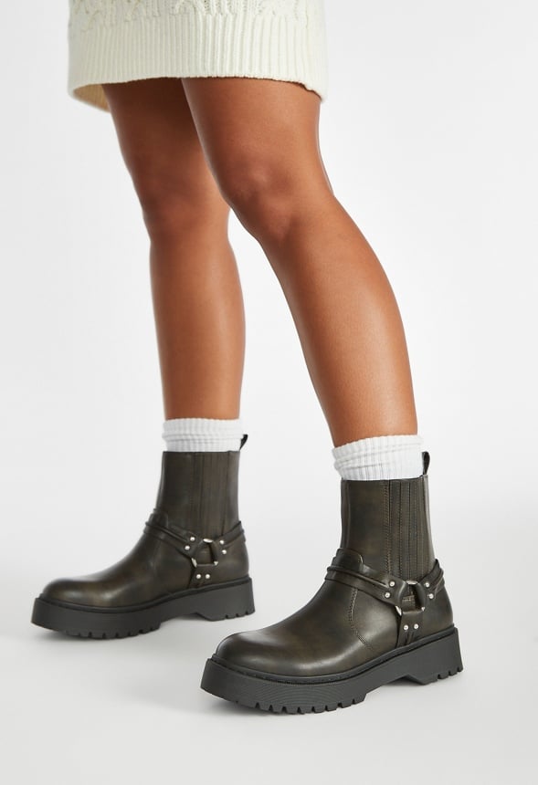Beckett Chelsea Ankle Boot Distressed Black