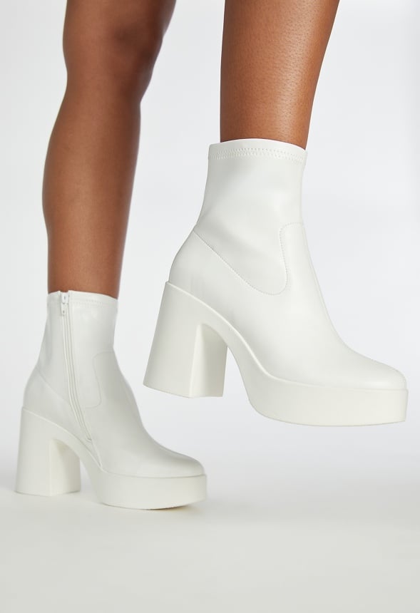 Pegah Block Heeled Ankle Boot Bright White