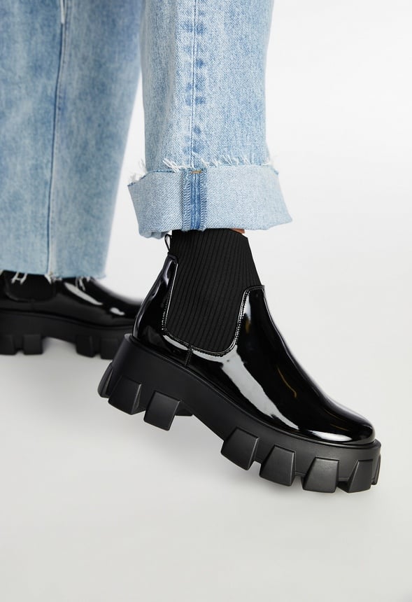 Arden Lug Sole Ankle Boot Black