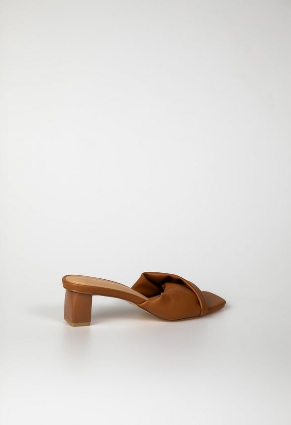 Caroline Mule Heeled Sandal Light Tan