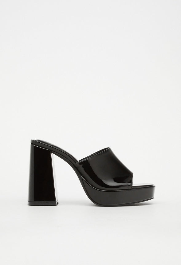 Madelyn Block Heeled Sandal Black