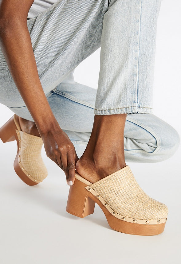 Penelope Block Heeled Mule Natural