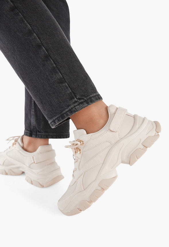 Ximena Trainers Beige