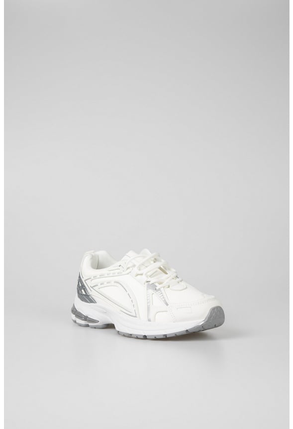 Alina Sneaker White