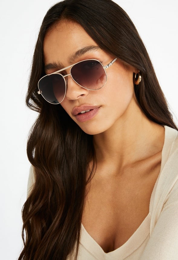 Classic Aviator Sunglasses Gold